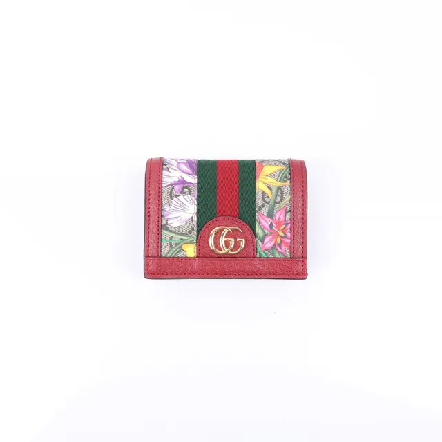 product shot — Gucci