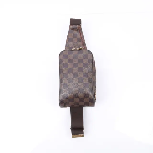 product shot — Louis Vuitton