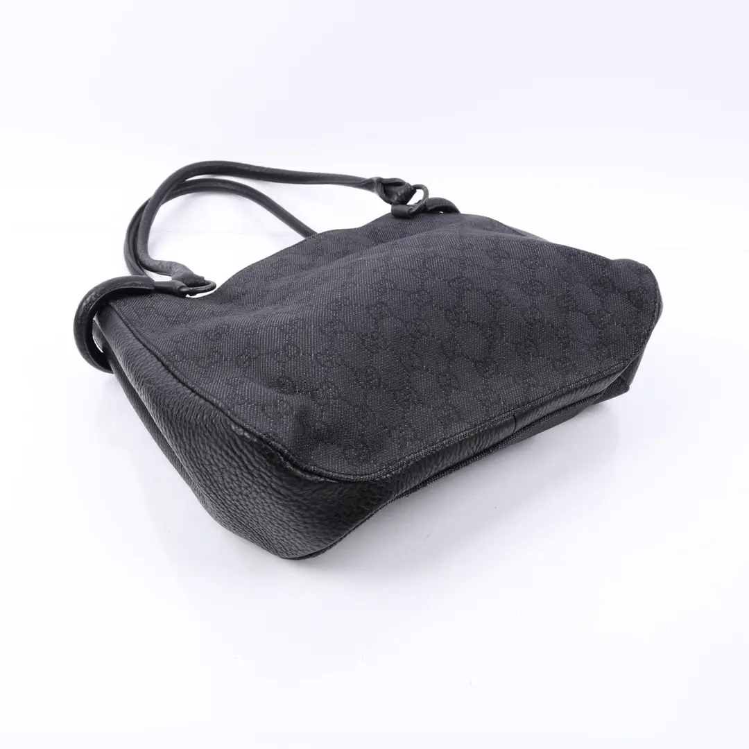 Gucci GG Canvas Black Shoulder Bag