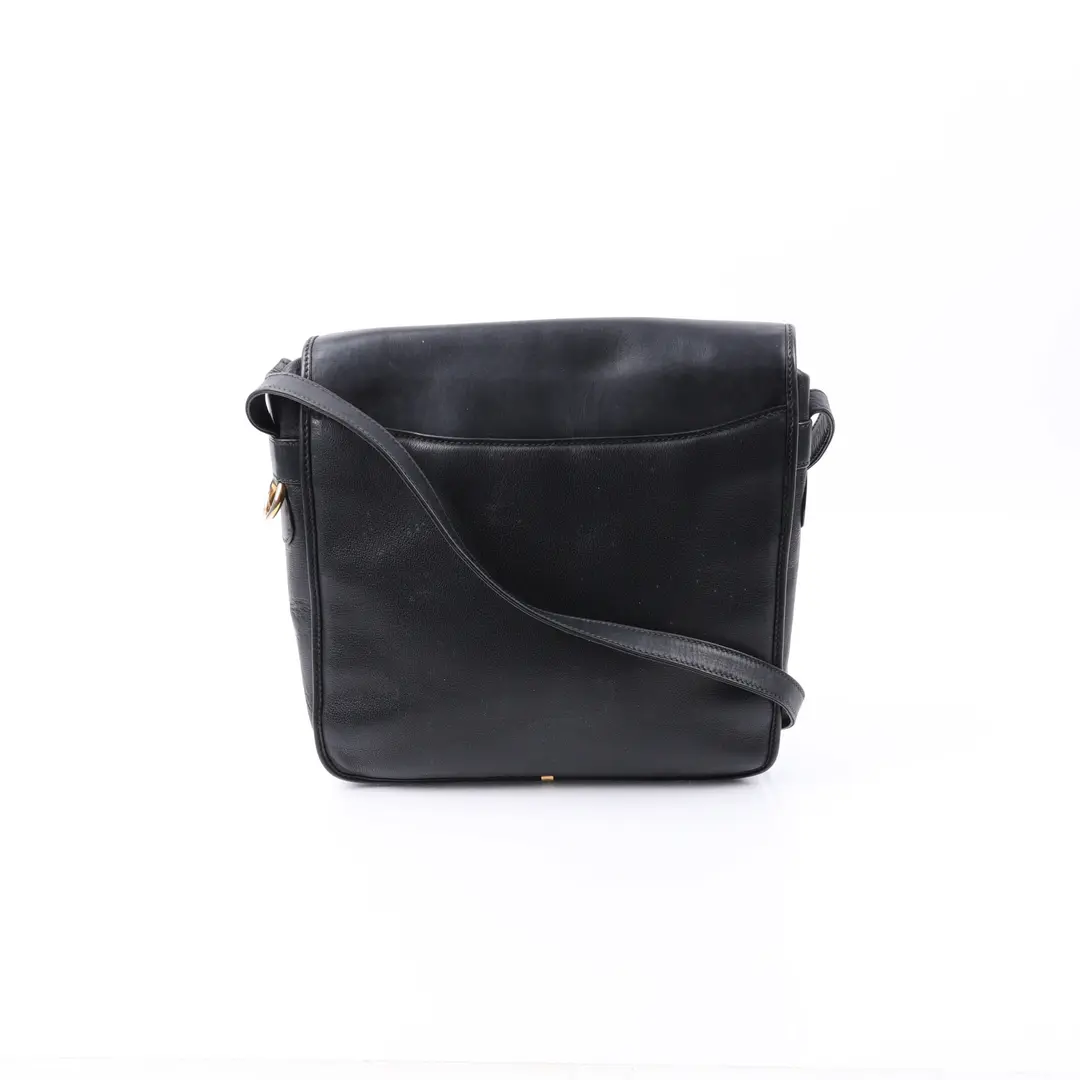 Gucci Vintage Crest Black Leather Shoulder Bag
