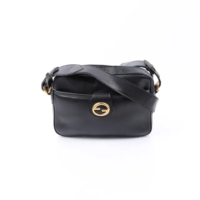 product shot — Gucci