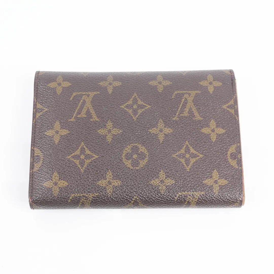 Louis Vuitton Monogram Canvas Wallet