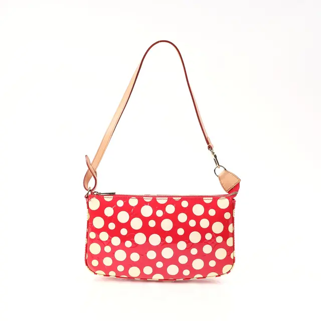 product shot — Louis Vuitton