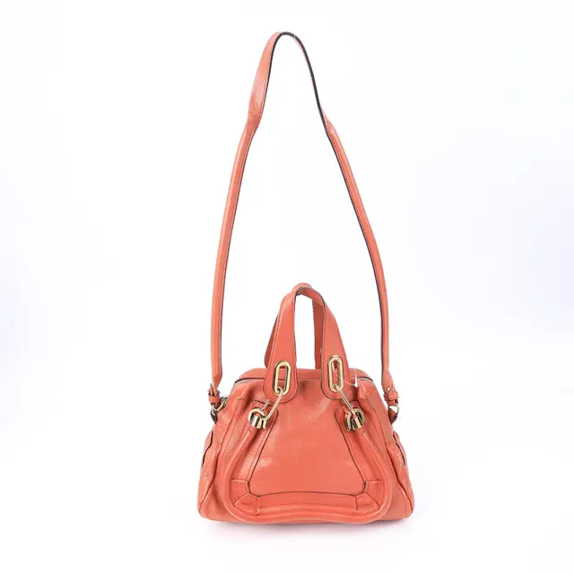 product shot — Chloe