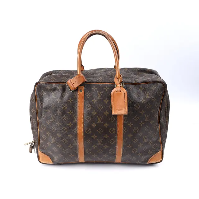 product shot — Louis Vuitton