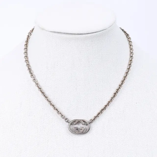 product shot — Gucci