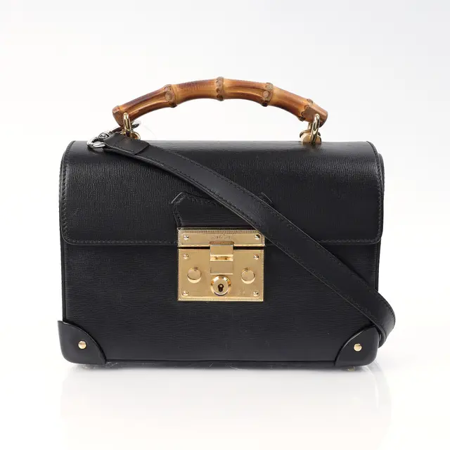 product shot — Gucci