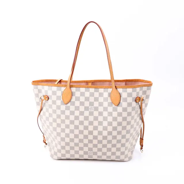 product shot — Louis Vuitton