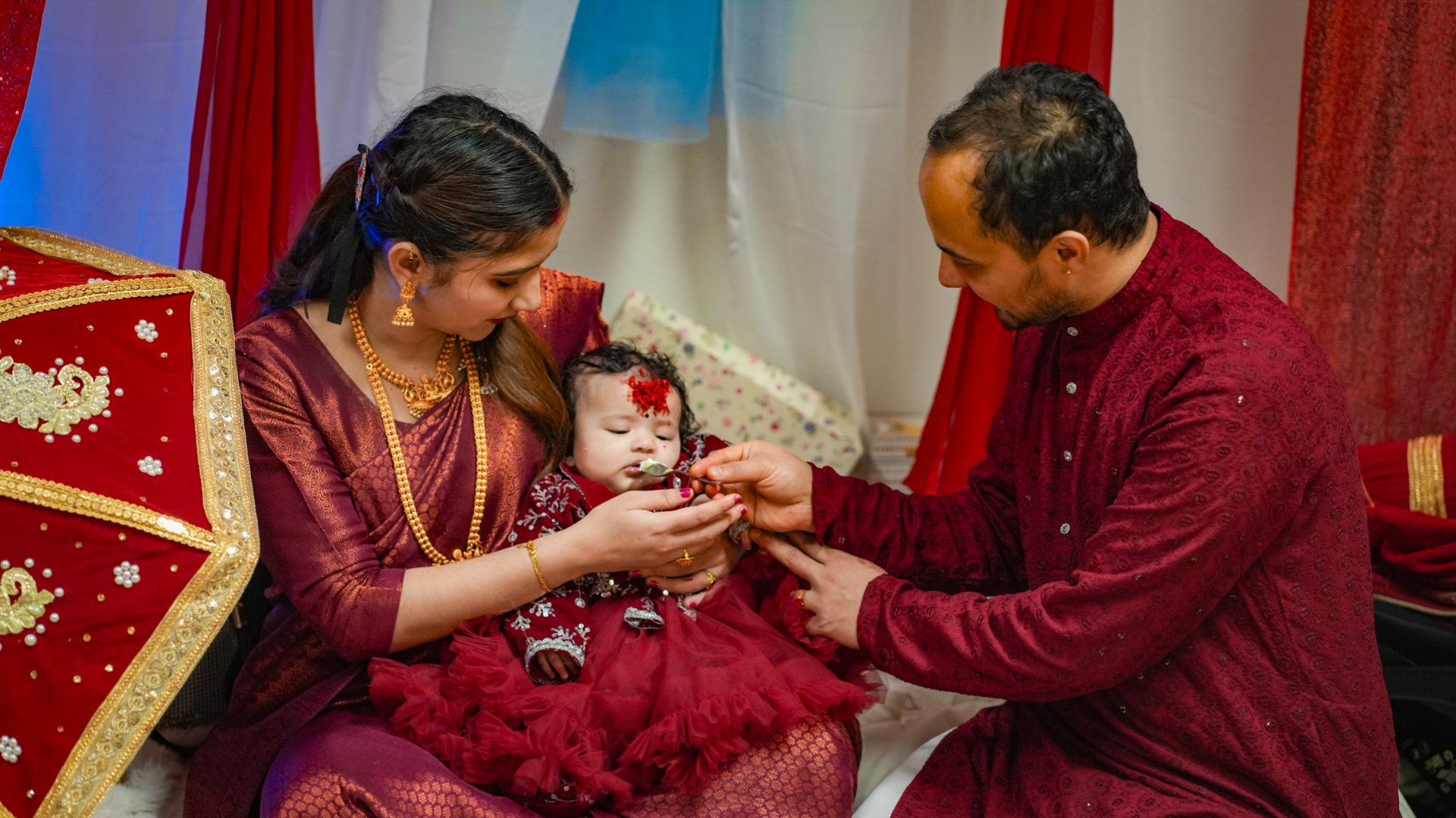 Rice feeding ceremony - Photo 2