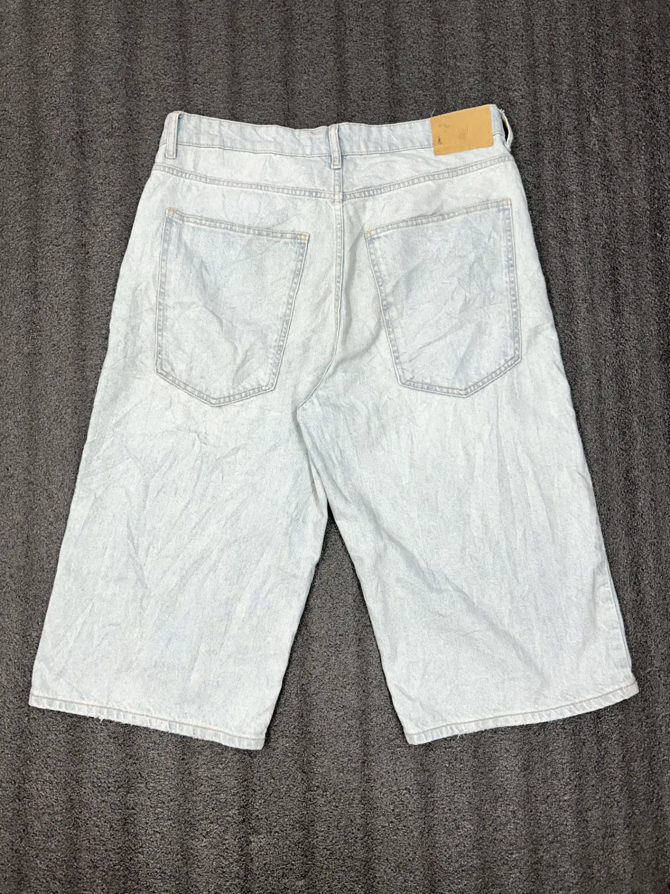 Denim Pull & Bear Jorts - 36 - hover view