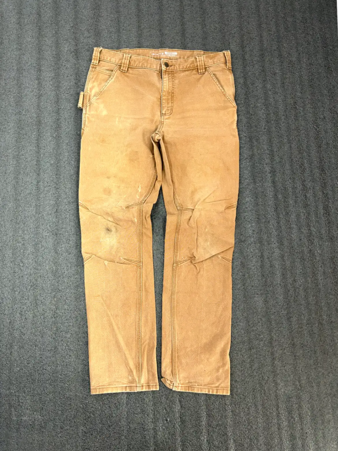 Carhartt Pants - 32