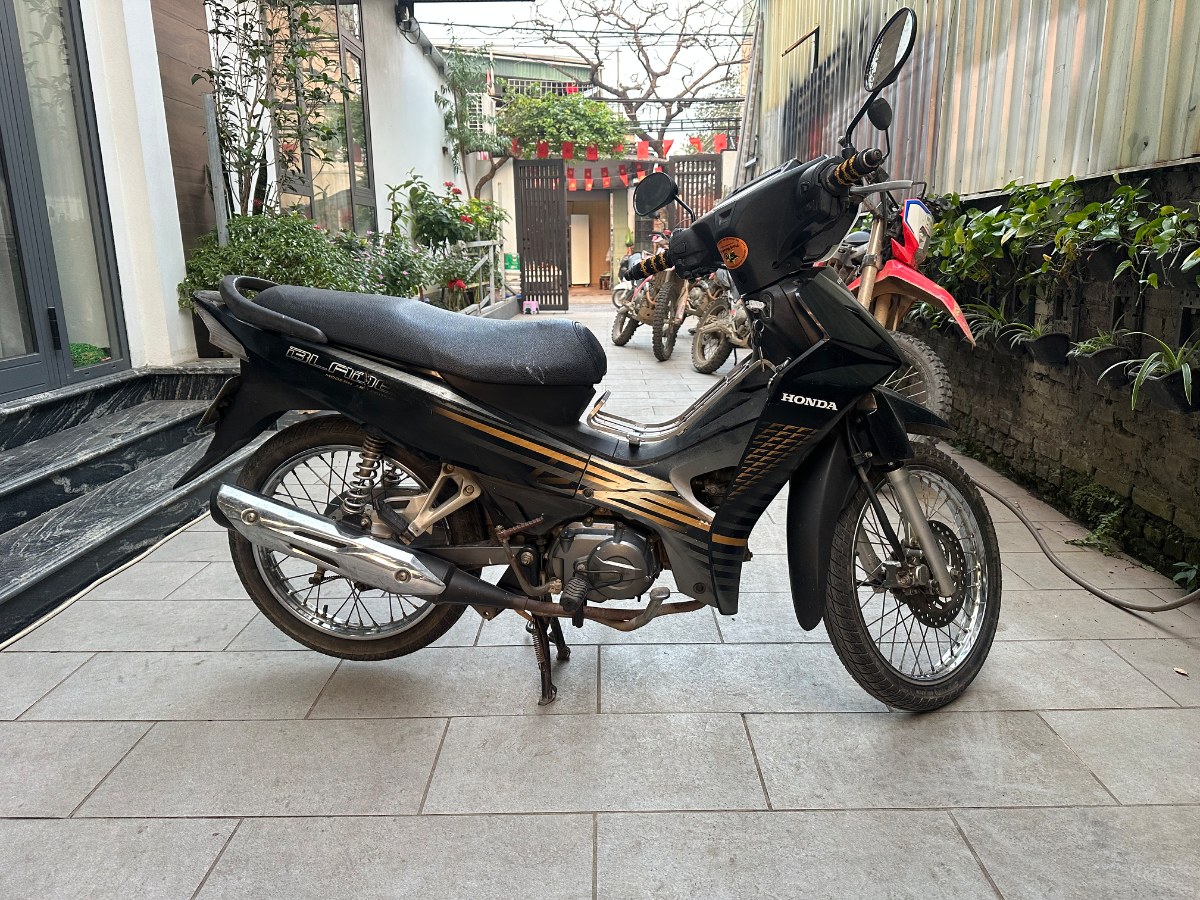 Honda  Blade 2