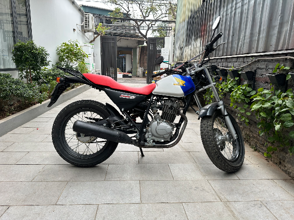 Honda  FTR  2