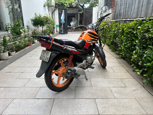 Honda  Fortune  4