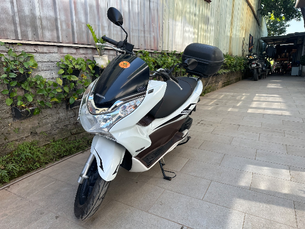 Honda  PCX 4