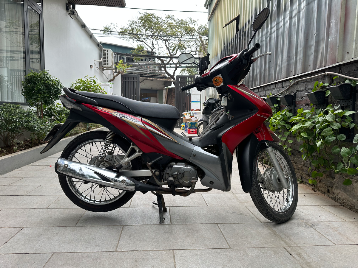 Honda  WaveS110 1