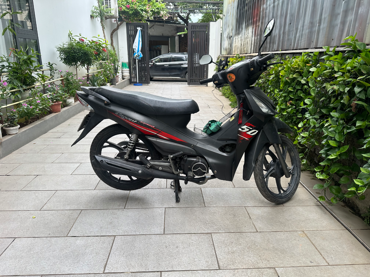 SYM Elegant  1