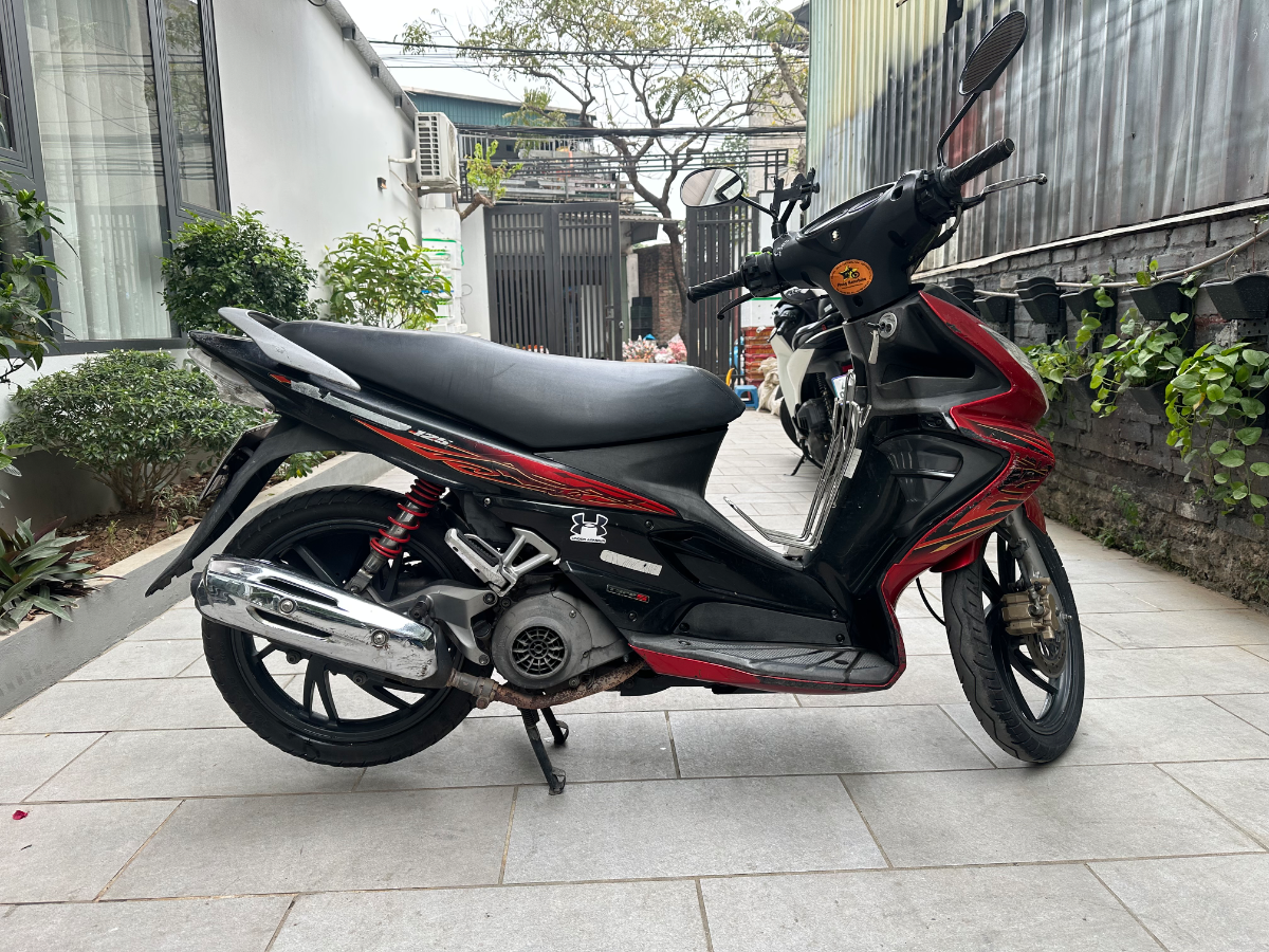 Suzuki  Hayate  2