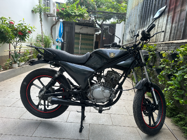 Suzuki 125 cc Suzuki 125 cc 2