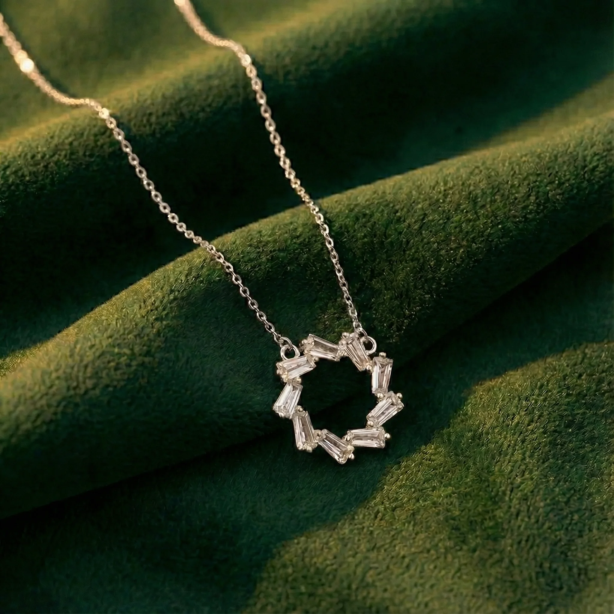 Naszyjnik Baguette Circle-1