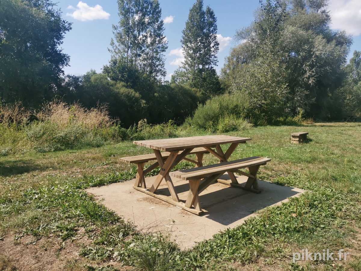 Chemin de Campan
