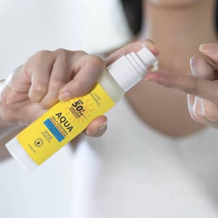 Luxe Organix, SPF 50+ PA*** UVA/UVB Protection Aqua Daily Sunscreen 50ml