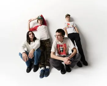 DIIV – Trillions