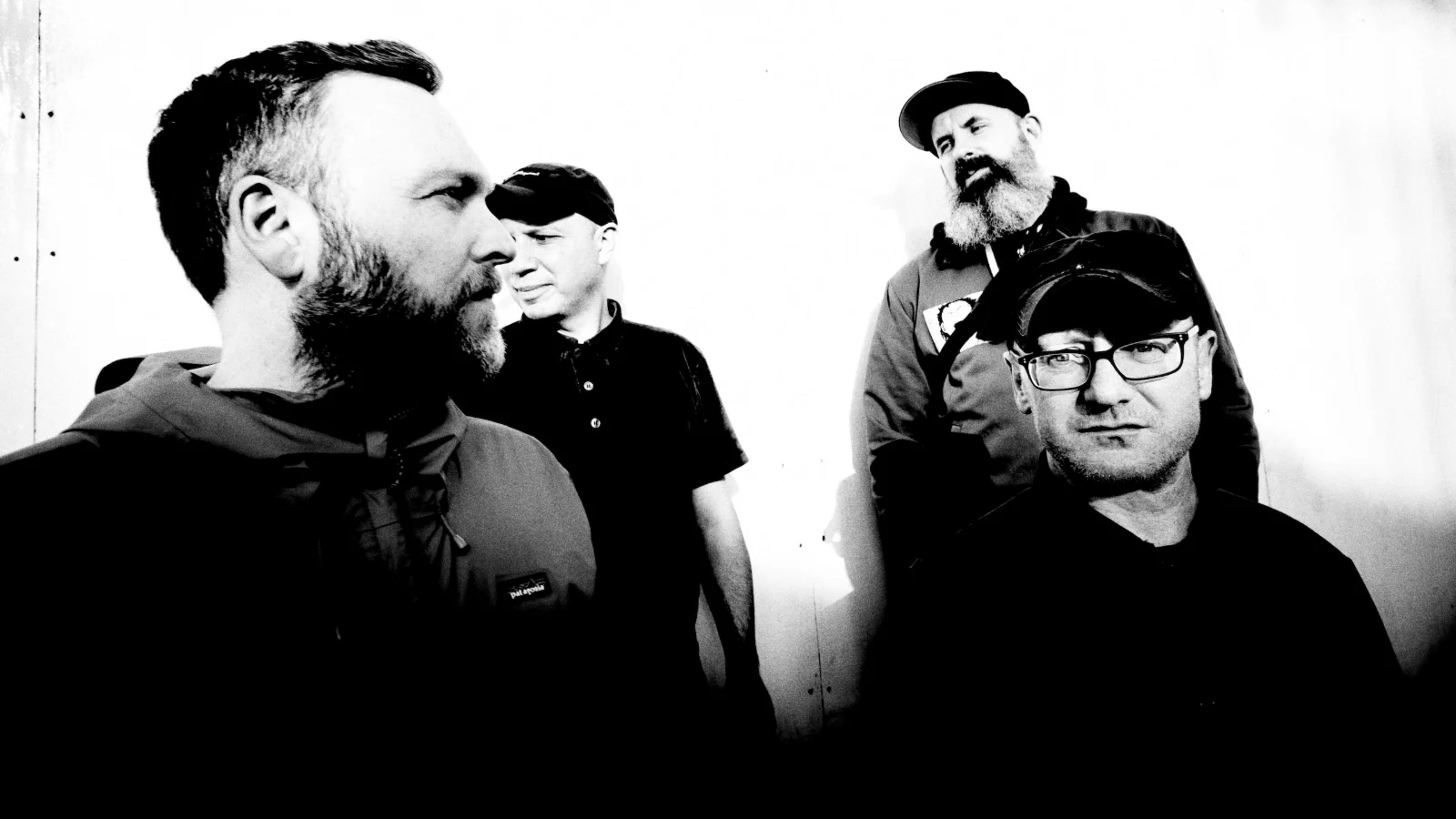 Mogwai – Underground feat. Iggy Pop