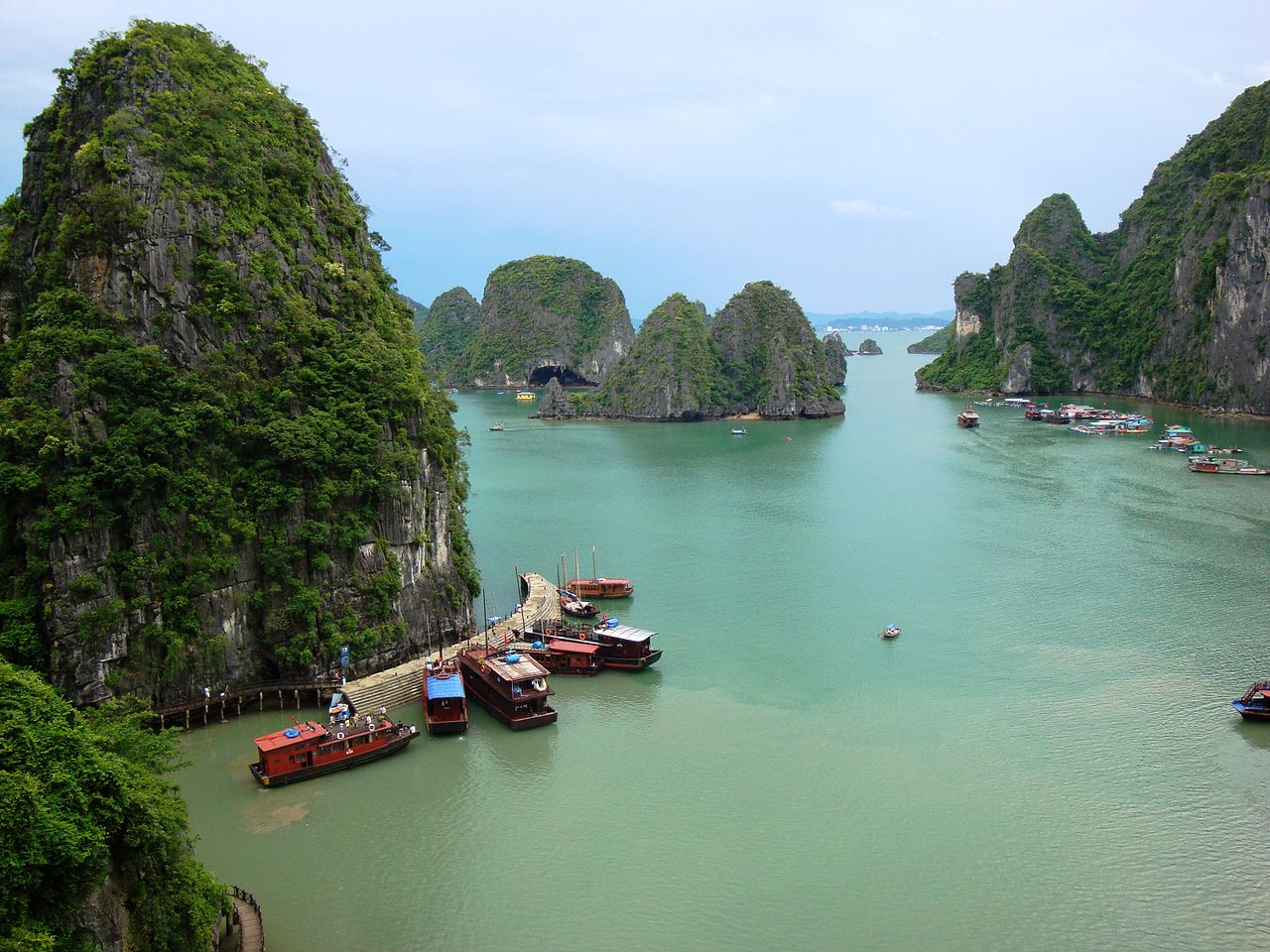 Hạ Long Bay