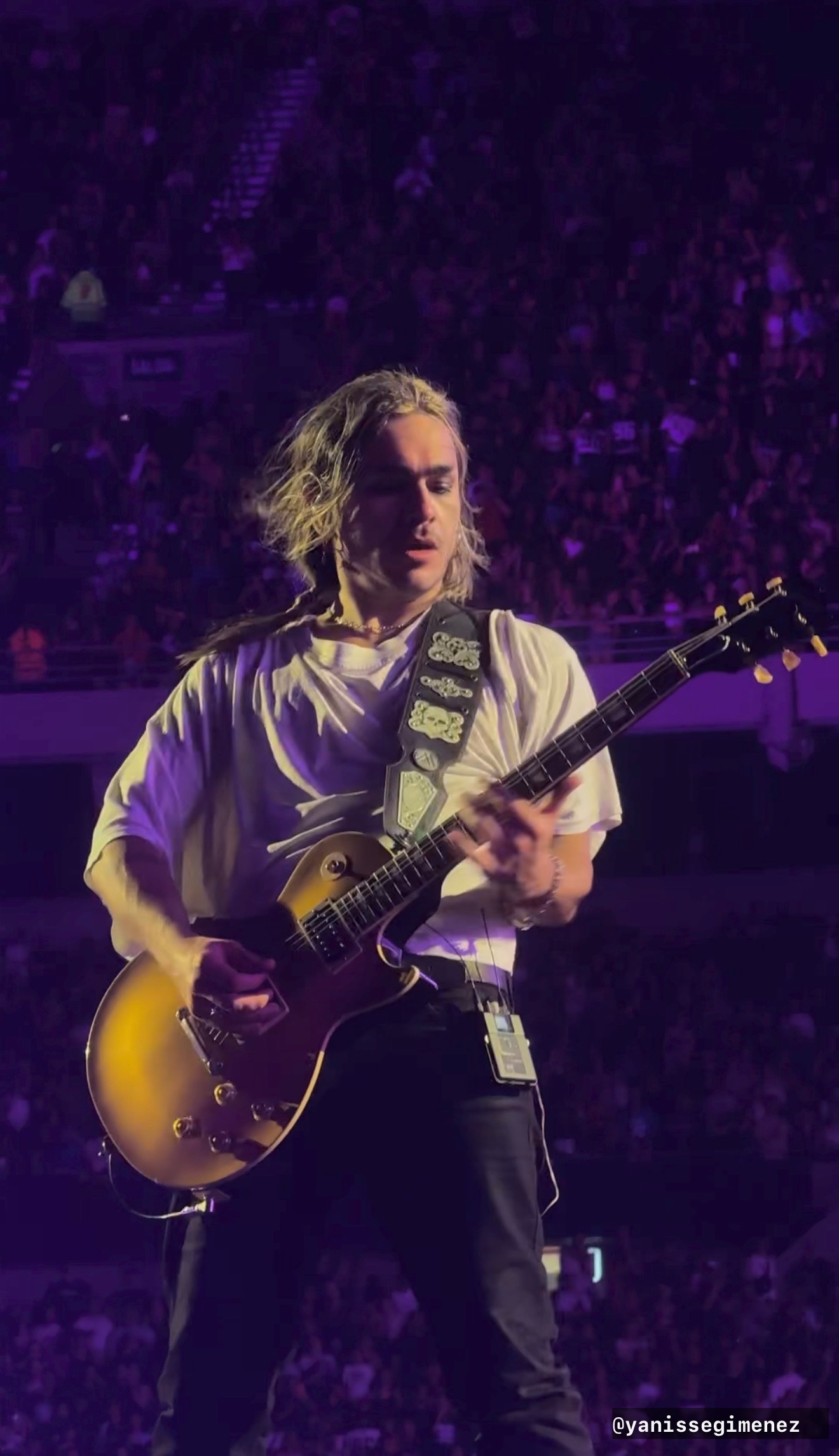 Airbag · Estadio Monumental · 2025-12-18T21:00:00-03:00