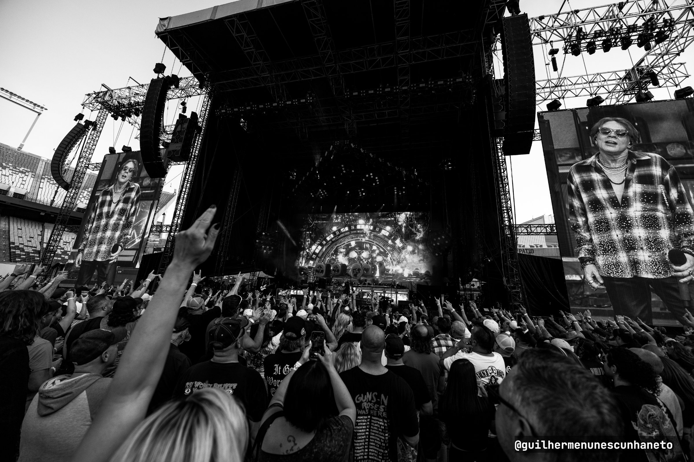 Guns N' Roses · Commonwealth Stadium · 2026-08-26T21:00:00-03:00
