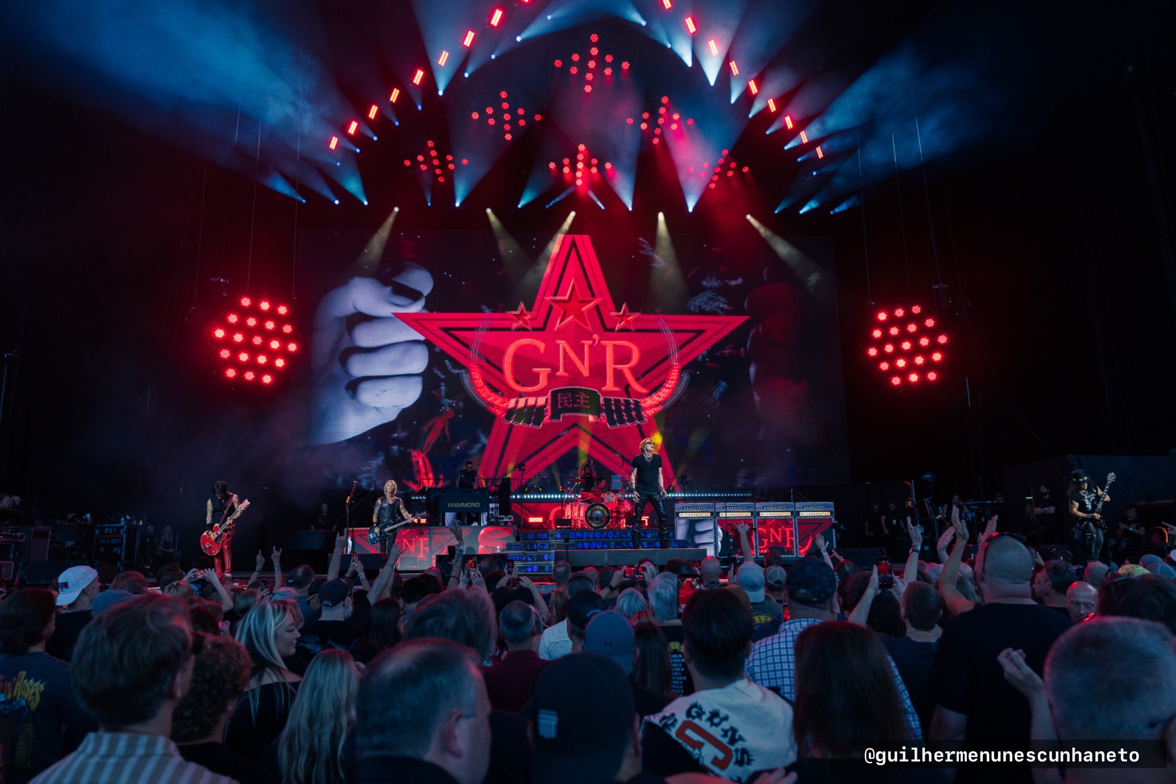 Guns N' Roses · Mystic Lake Amphitheater · 2026-08-08T21:00:00-03:00