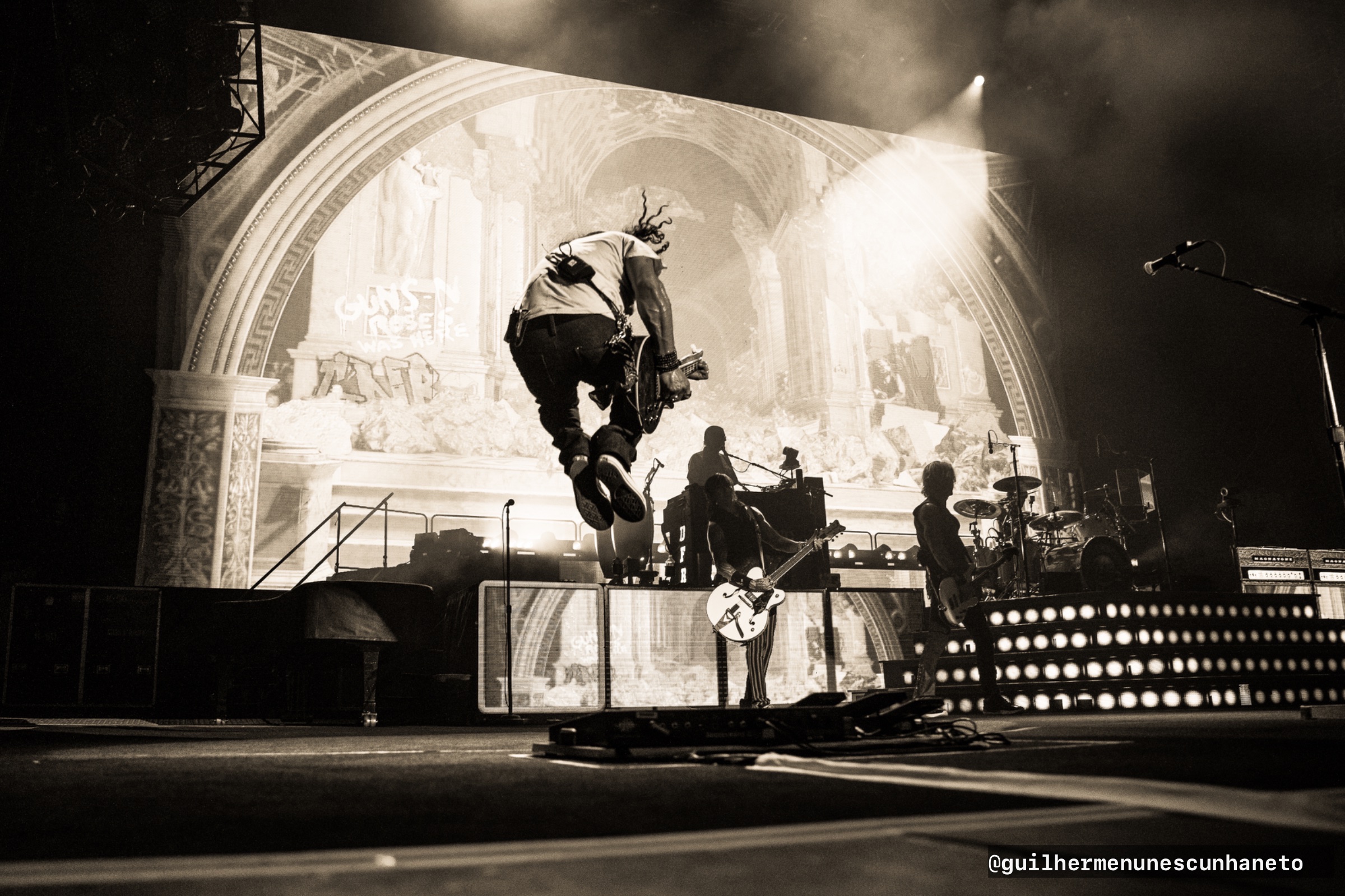 Guns N' Roses · Rogers Stadium · 2026-08-05T21:00:00-03:00