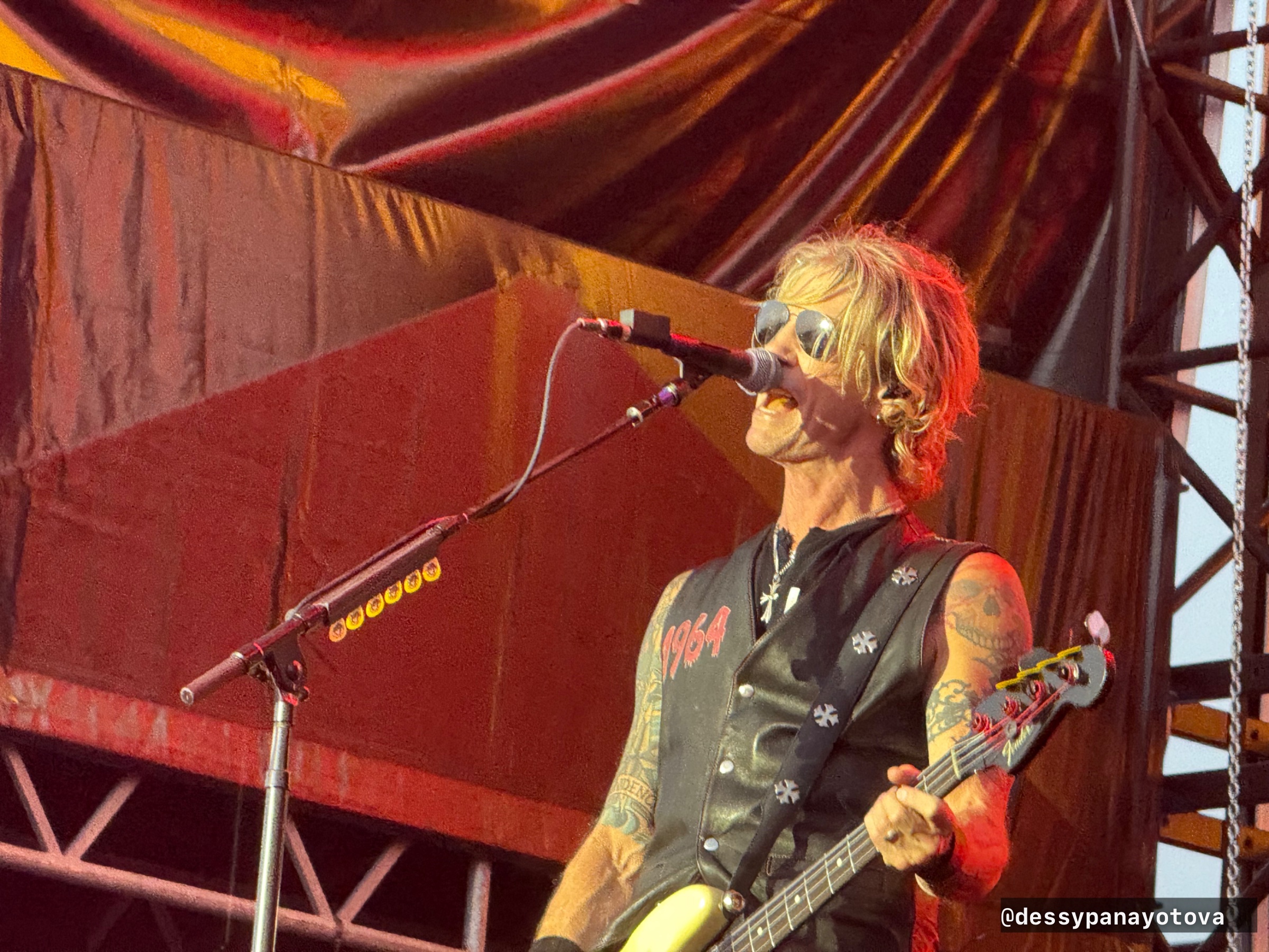 Guns N' Roses · Visarno Arena · 2025-06-12T21:00:00-03:00