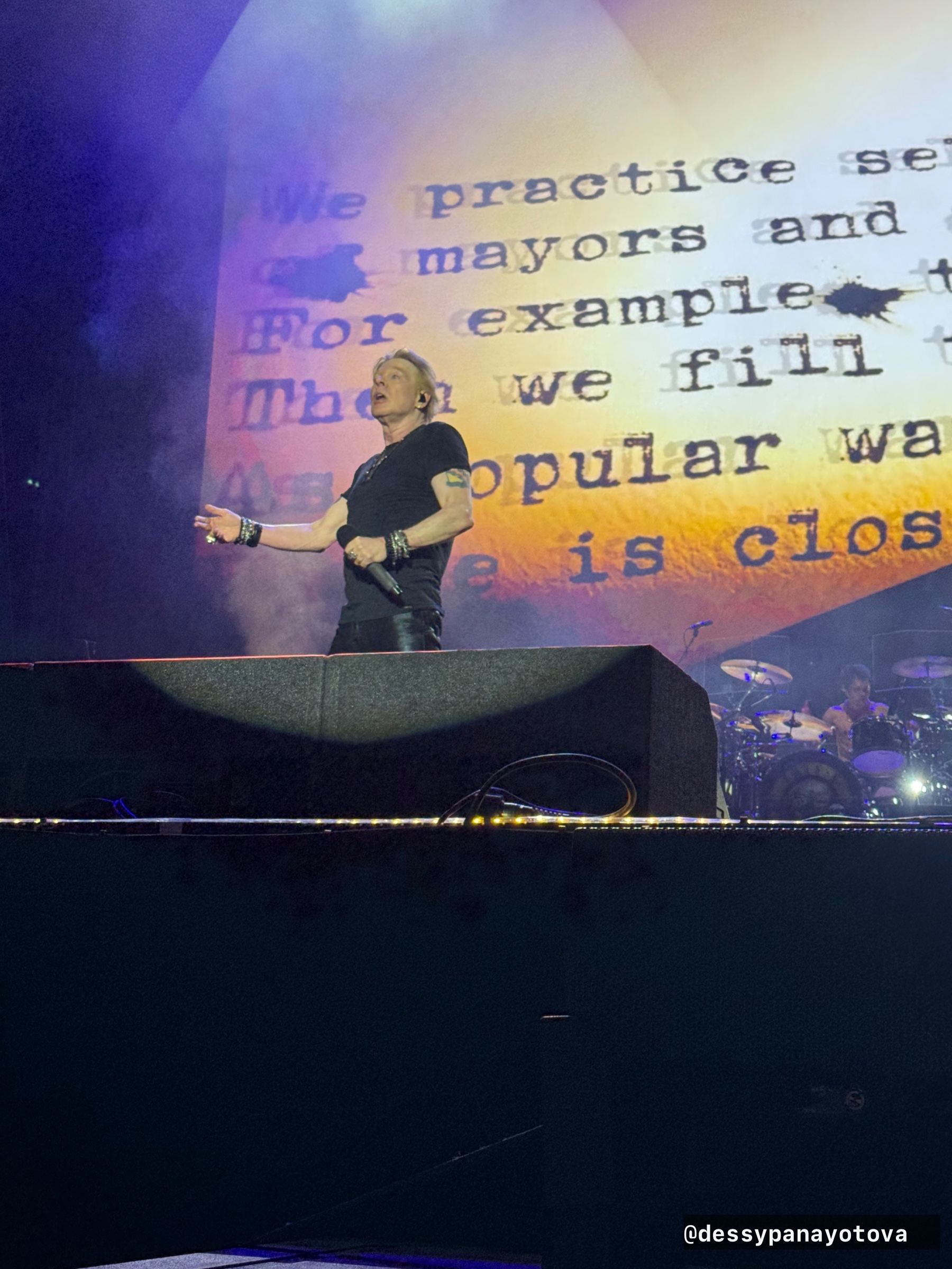 Guns N' Roses · Visarno Arena · 2025-06-12T21:00:00-03:00