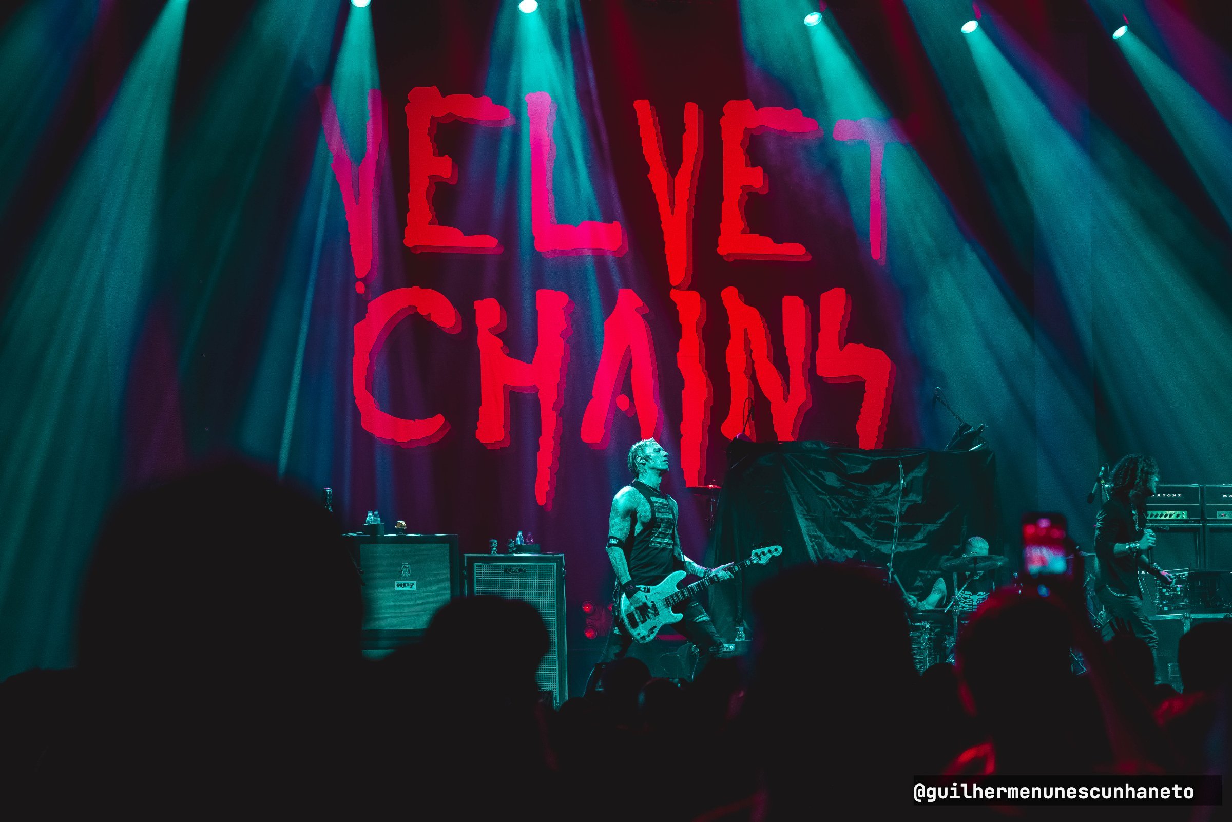 Velvet Chains · Espaço Unimed · 2024-01-31T21:00:00-03:00