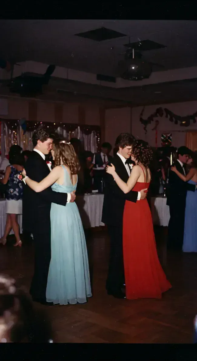 Prom dance