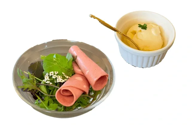 サラダとドルチェのセット