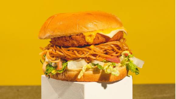 Tawa Noodles Burger 