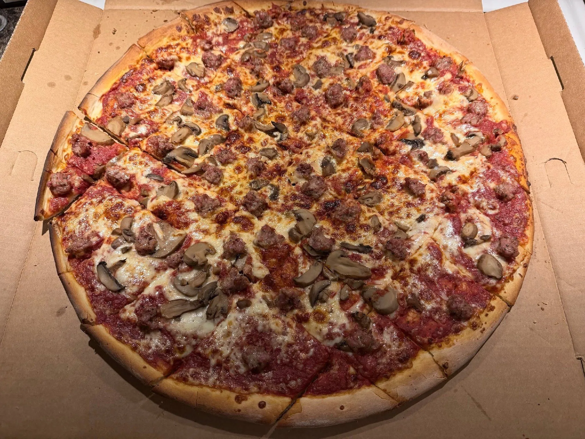 Pizza Pit 20 inch!