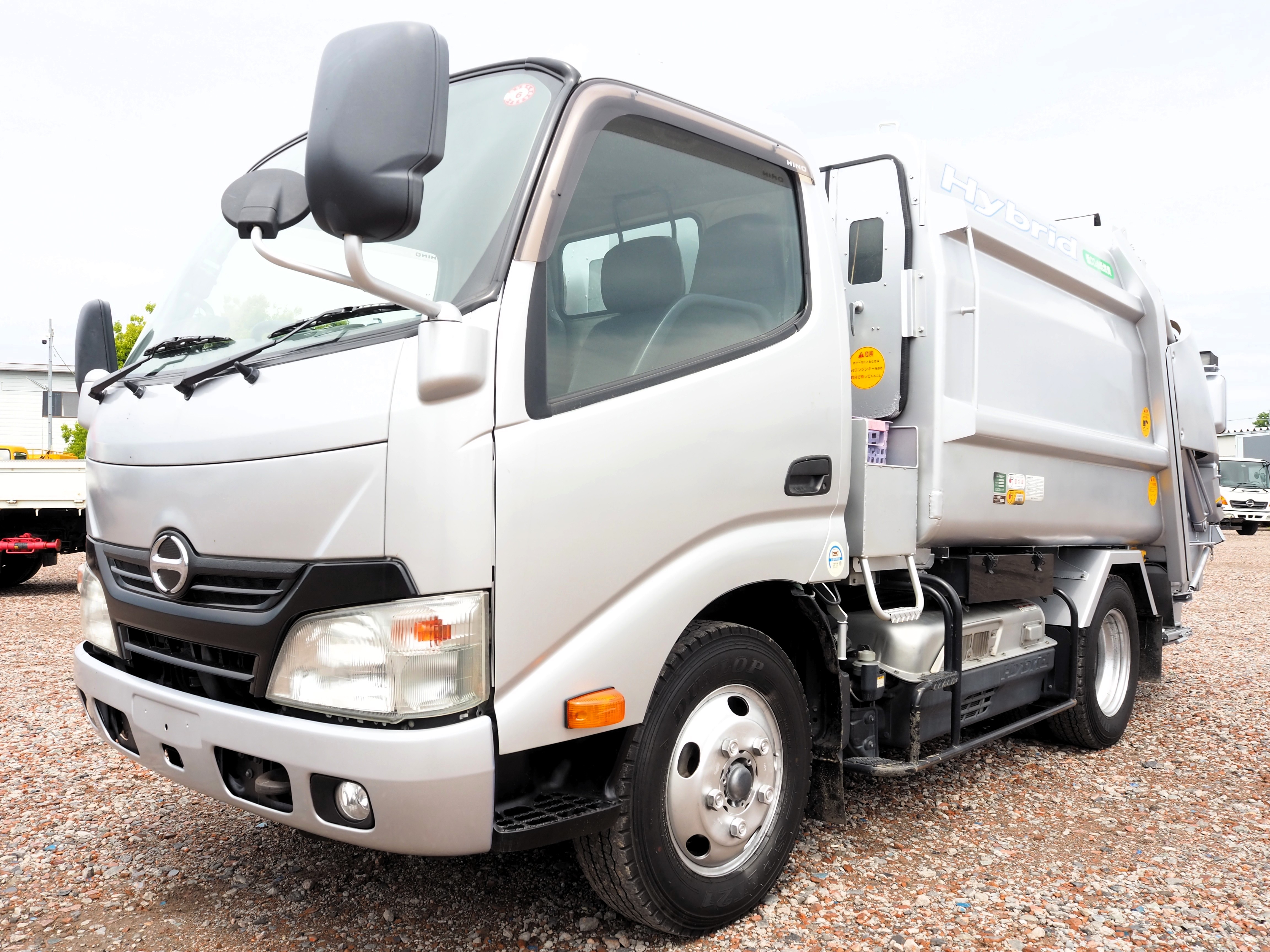 日野 デュトロ 塵芥車