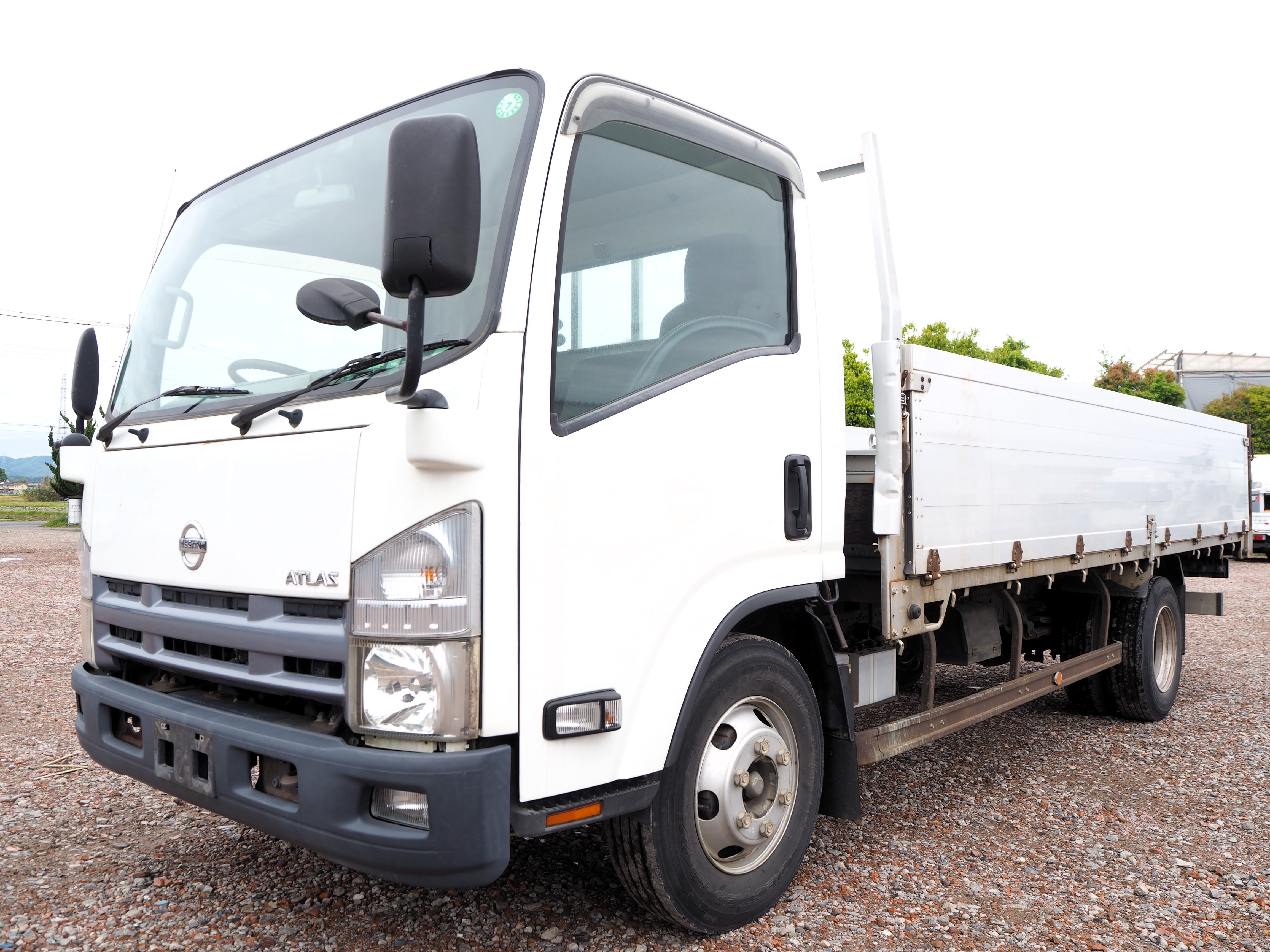 日産 アトラス 平ボディ
