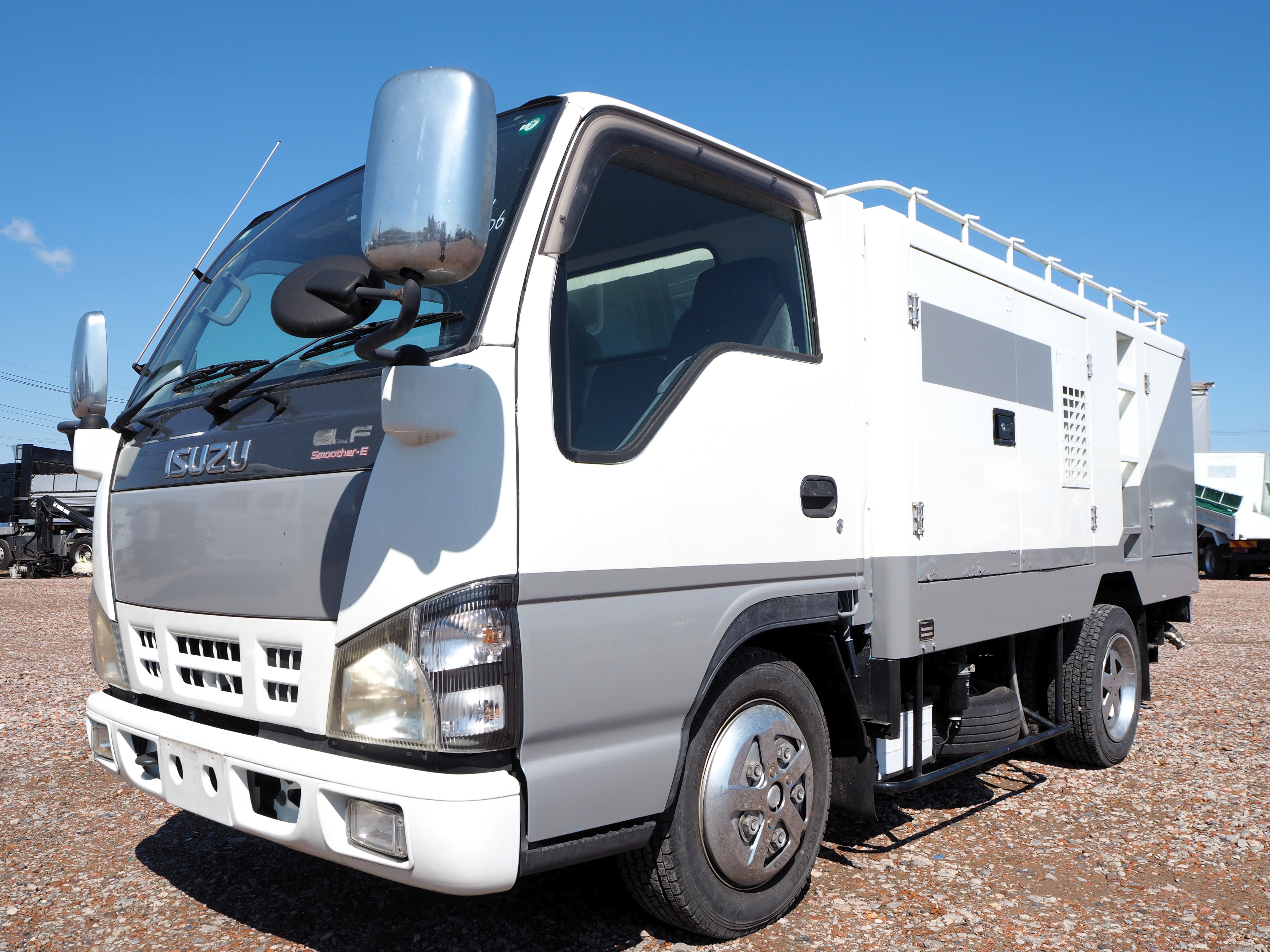 いすゞ エルフ 特装車・その他