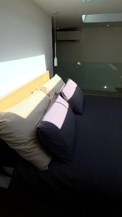 Ménage Airbnb T2 à Argenteuil, mission filmée par le client, réalisée par Rania B.