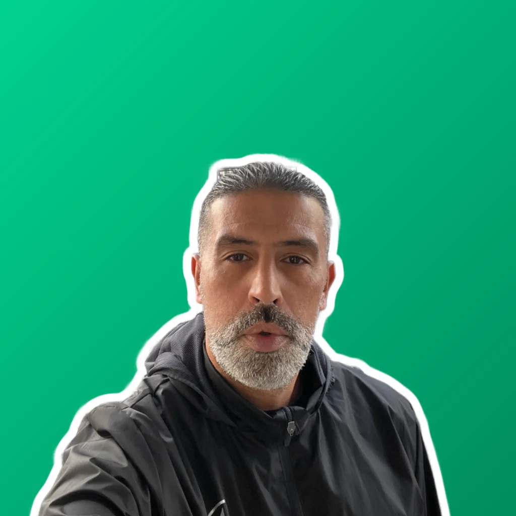 Mustapha L., plomberie à Paris 11e Arrondissement, 14 ans de métier, vérifié Plamby