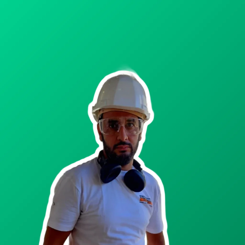 Mostafa T., Ménage Airbnb à Paris · 6 ans de métier