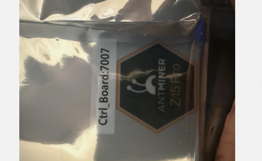 Ventas Nuevo Bitmain Antminer Z15 Pro(840kh/s),Z15K Equihash Asic Miners - foto 2