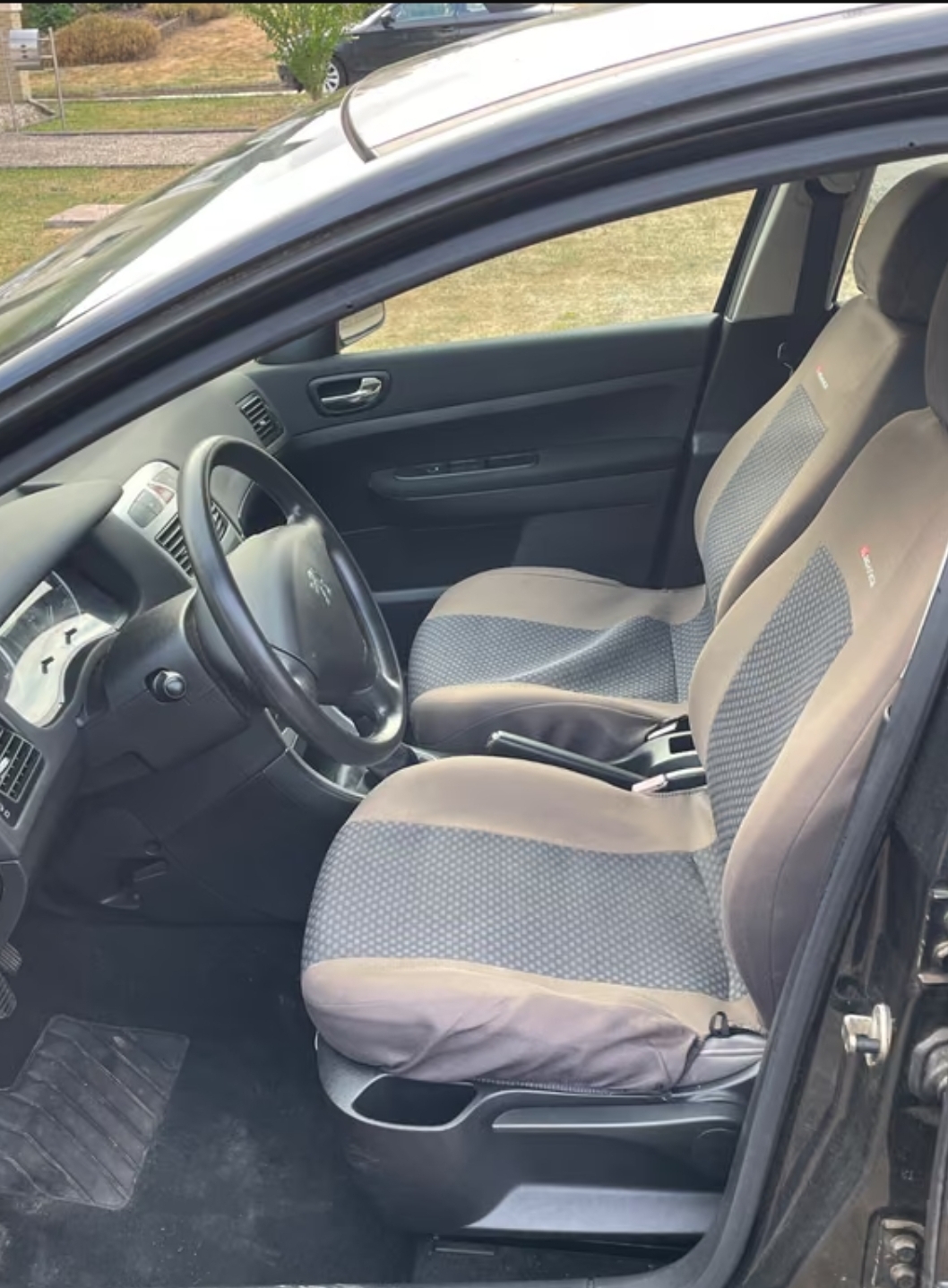 Peugeot 307 - foto 3