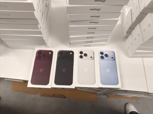 PROVEEDORES AL POR MAYOR DE iPHONE 18 PRO MAX 1TB — ¡DISPONIBLE PAGO A PLAZOS MENSUALES! ¡CONSIGUE E - foto 2