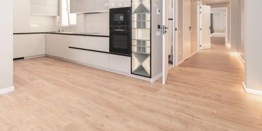 instalacion de suelos de maderas laminados vinilos spc - foto 4
